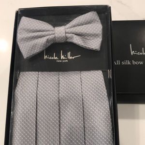 NWOT  Elegant Silk Bow tie and cummerbund- Men's Nicole Miller Set- new in box!